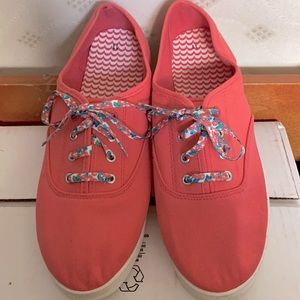 Flat shoes pink